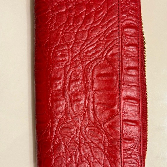 Kate Spade Rialto Place Neda
Clutch Wallet Red Croc Emb
Leather - Picture 11 of 11
